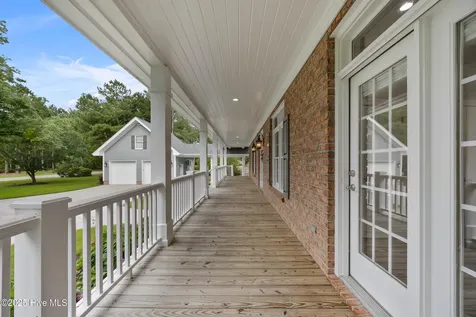 376 Red Fox Run Drive Wallace NC 28466