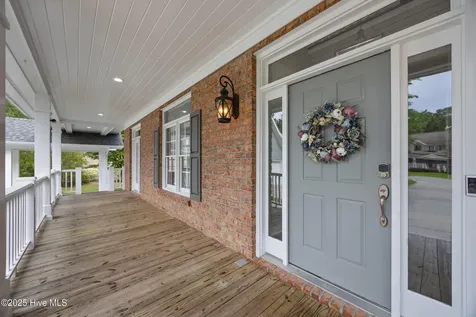 376 Red Fox Run Drive Wallace NC 28466