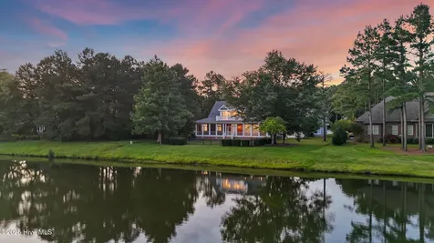 376 Red Fox Run Drive Wallace NC 28466