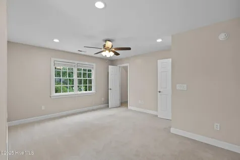 376 Red Fox Run Drive Wallace NC 28466
