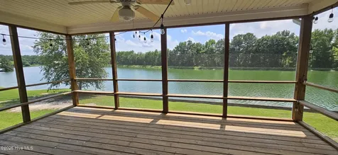 212 Deer Track Trail Clinton NC 28328
