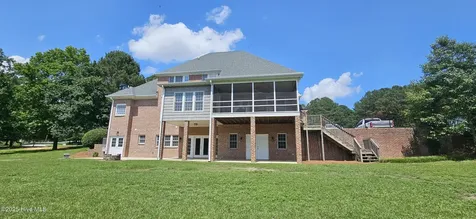 212 Deer Track Trail Clinton NC 28328