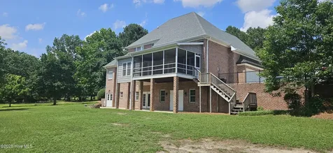 212 Deer Track Trail Clinton NC 28328