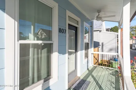 807 Russell Alley Wilmington NC 28401