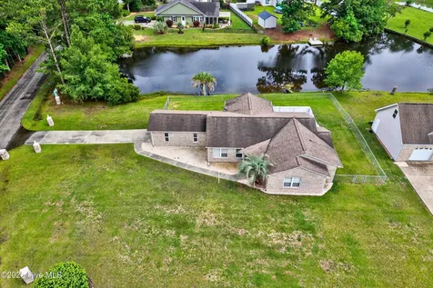 131 Pine Lake Circle SW Ocean Isle Beach NC 28469