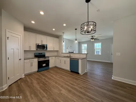 112 Ironbark Drive Raeford NC 28376