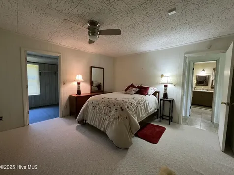 258 Hideaway Road Belhaven NC 27810