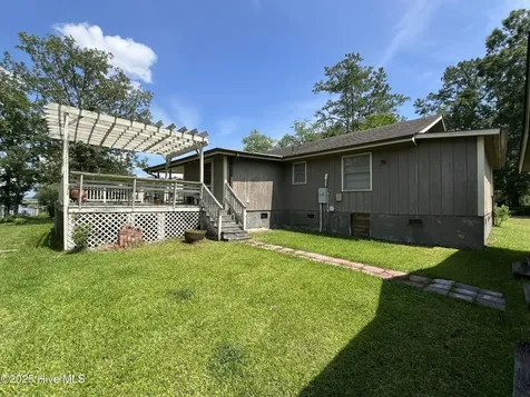258 Hideaway Road Belhaven NC 27810