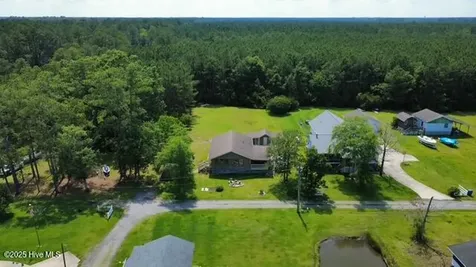 258 Hideaway Road Belhaven NC 27810