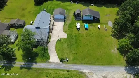 258 Hideaway Road Belhaven NC 27810