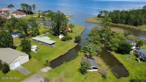 258 Hideaway Road Belhaven NC 27810