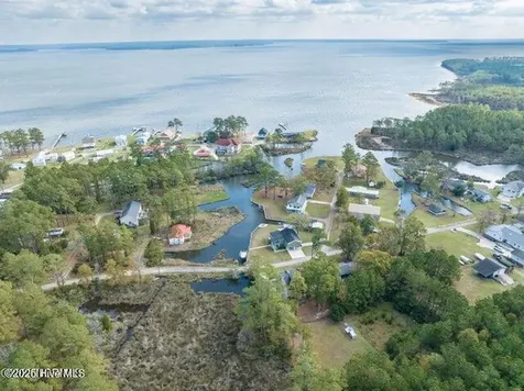 258 Hideaway Road Belhaven NC 27810