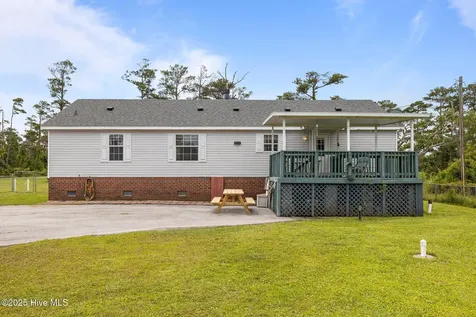 2976 Cedar Island Road Cedar Island NC 28520