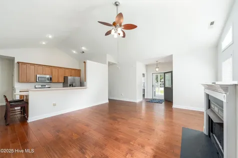 386 Southbend Court Leland NC 28451