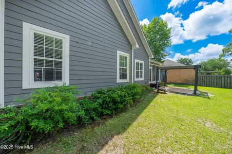 386 Southbend Court Leland NC 28451