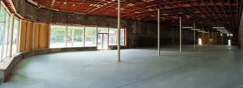 124 W Main Street Aberdeen NC 28315