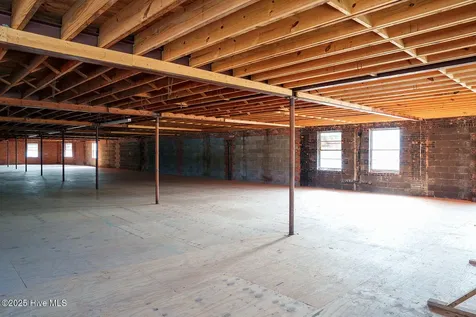 124 W Main Street Aberdeen NC 28315