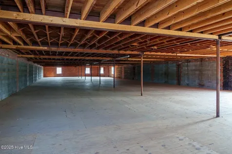 124 W Main Street Aberdeen NC 28315
