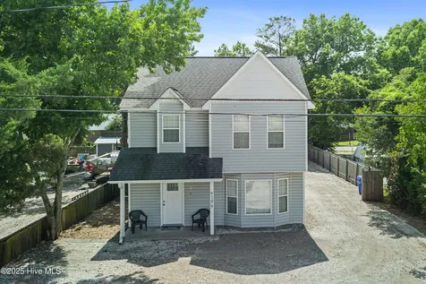 199 Highway 101 Beaufort NC 28516