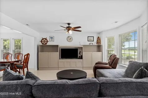 199 Highway 101 Beaufort NC 28516