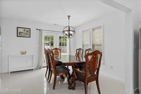 199 Highway 101 Beaufort NC 28516