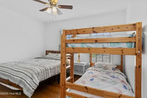 199 Highway 101 Beaufort NC 28516