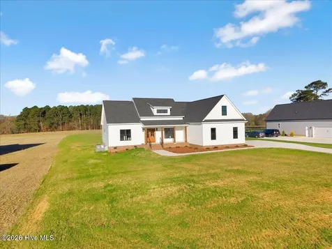 2237 Heartland Road Battleboro NC 27809