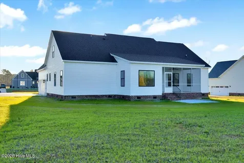 2237 Heartland Road Battleboro NC 27809