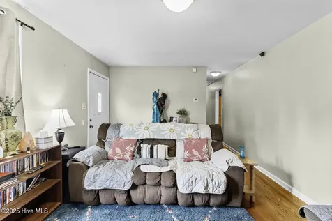 608 Henderson Drive Jacksonville NC 28540