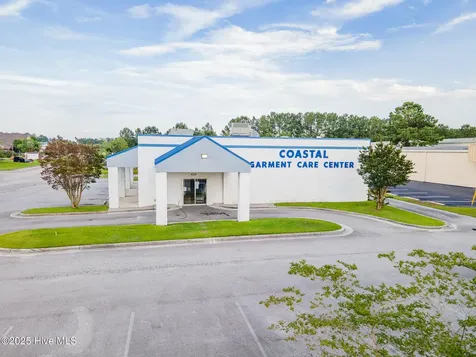 4314 Henderson Drive Jacksonville NC 28546