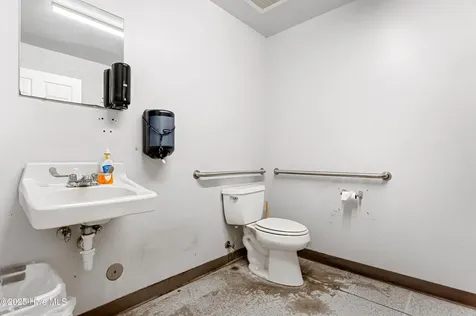 4314 Henderson Drive Jacksonville NC 28546