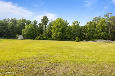 304 Brook Lane Newport NC 28570