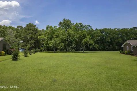 109 Pittman Circle Oriental NC 28571