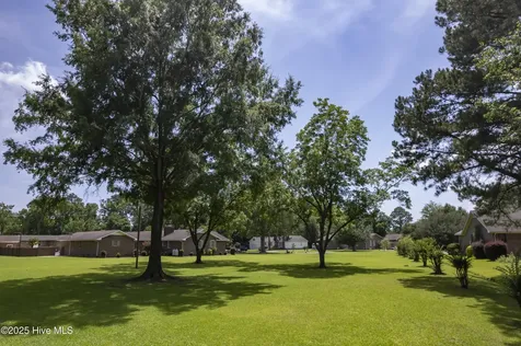 109 Pittman Circle Oriental NC 28571