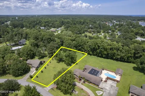 109 Pittman Circle Oriental NC 28571