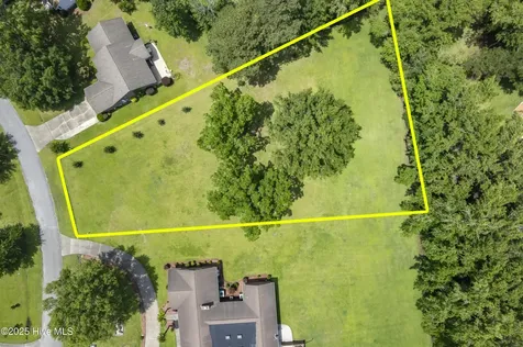 109 Pittman Circle Oriental NC 28571