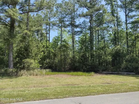 5105 Bucco Reef Road New Bern NC 28560