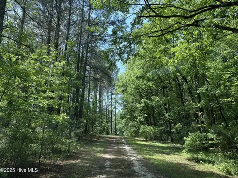 5369 Dilda Church Road Fountain NC 27829