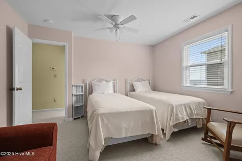 5314 Bogue Sound Drive Emerald Isle NC 28594