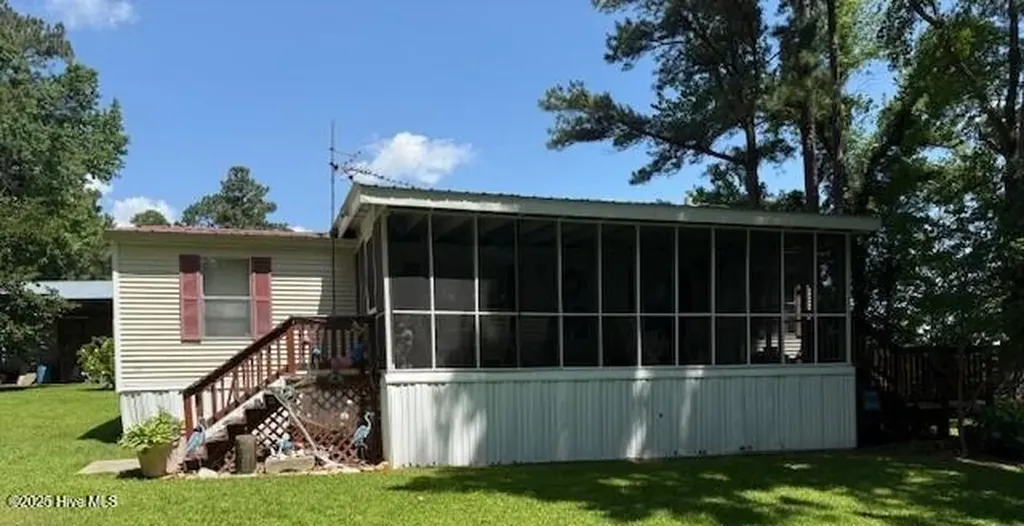 242 Sheep Landing Road Merry Hill NC 27957