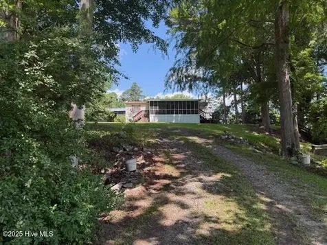 242 Sheep Landing Road Merry Hill NC 27957