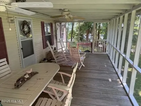 242 Sheep Landing Road Merry Hill NC 27957