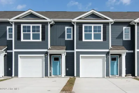 115 N Grassland Road Surf City NC 28445