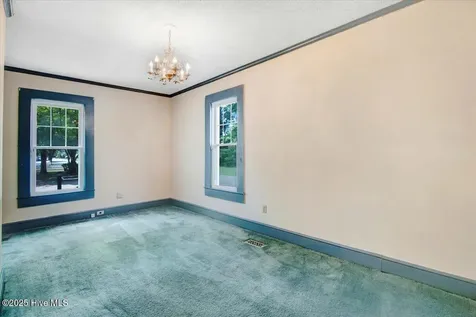 125 W Pine Street Pine Level NC 27568