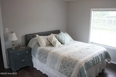 174 Lennondale Boulevard Elizabethtown NC 28337