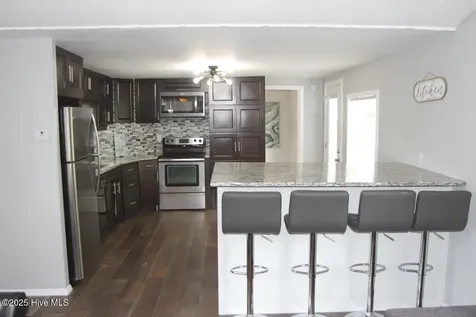 174 Lennondale Boulevard Elizabethtown NC 28337
