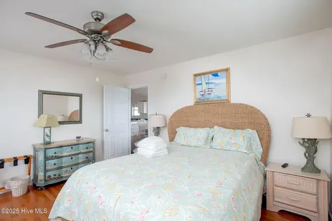 2013 Emerald Drive Emerald Isle NC 28594