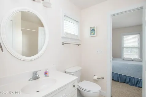 2013 Emerald Drive Emerald Isle NC 28594