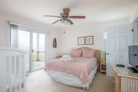 2013 Emerald Drive Emerald Isle NC 28594