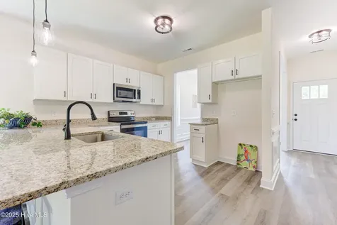 552 Timbercrest Circle Bolivia NC 28422